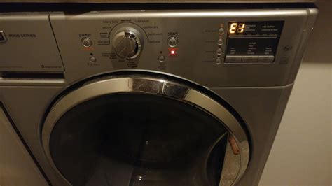 F8 <b>E1</b> or LF or LO FL Error Code in the Display of my <b>Maytag</b> <b>Washer</b> Error Code F8 <b>E1</b>, LF, or LO FL all indicate that no water is detected entering <b>washer</b> after 13 minutes. . E1 f6 maytag washer